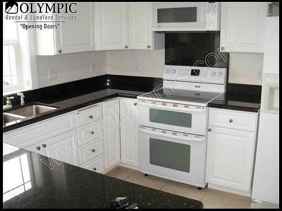 4th image of 6336 Leprechaun Ln NW