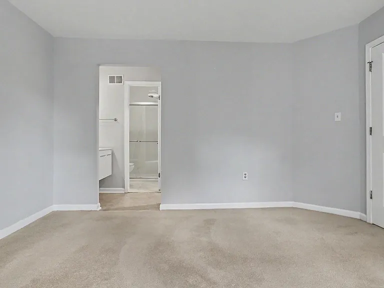 1106 Arcola Ave — Photo 43