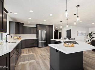 2375 S Baxter Dr, Heber, UT 84032