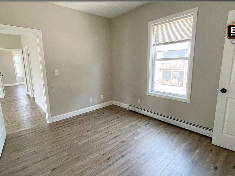 46 Myrtle Ave — Photo 13