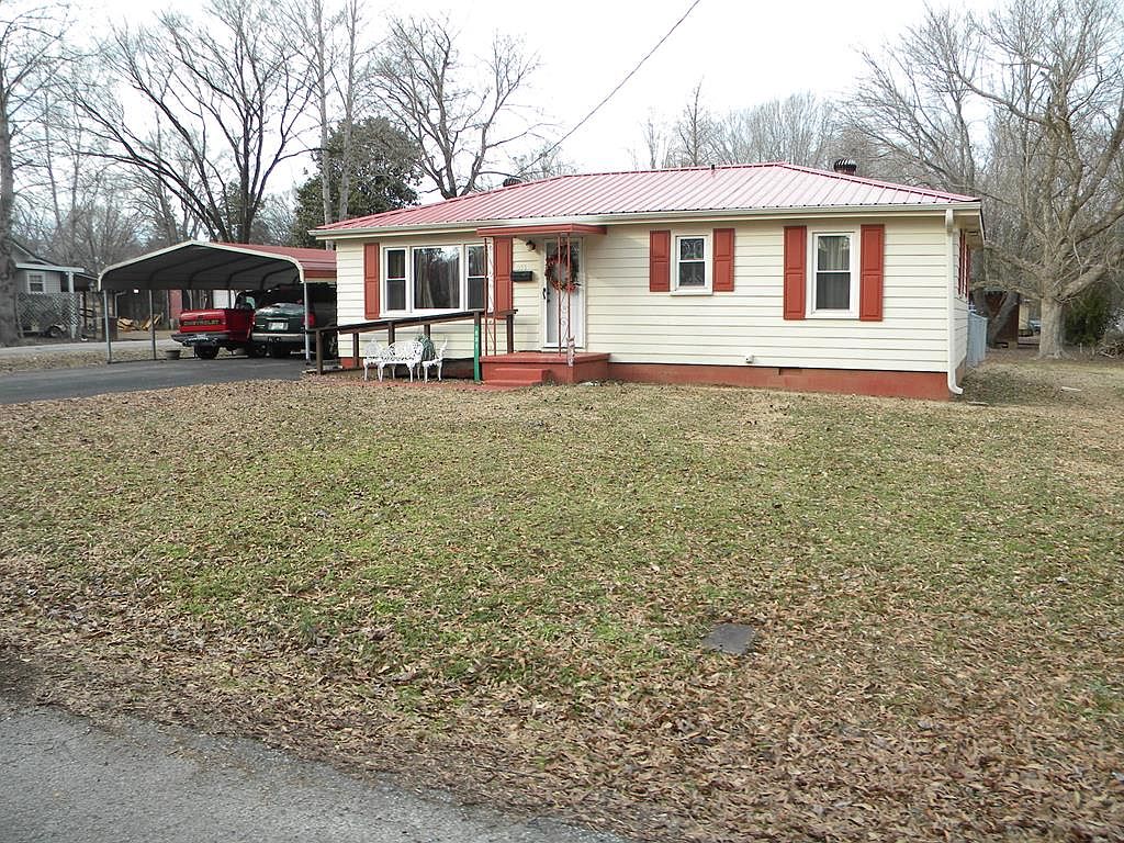 591 Cheatham St, Bruceton, TN 38317 | Zillow