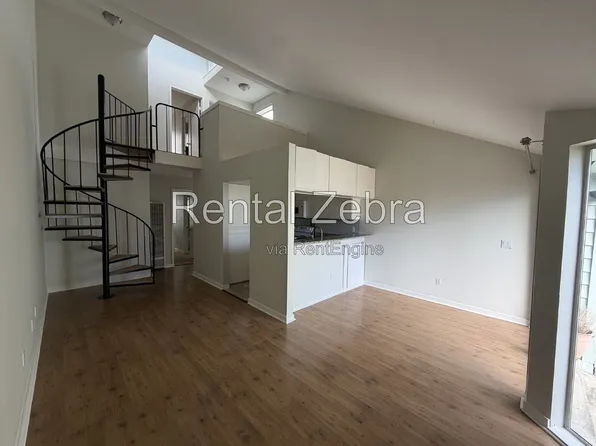160 Courtyards E, Windsor, CA 95492