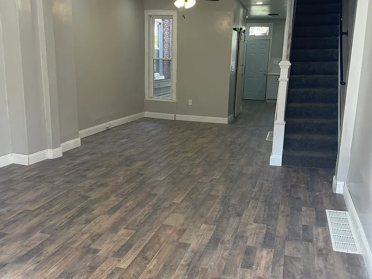 2404 Reel St — Photo 6