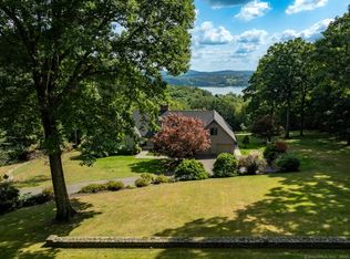 14 Spruce Dr, Salisbury, CT 06068
