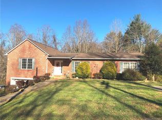 1009 Norwood St SW, Lenoir, NC 28645