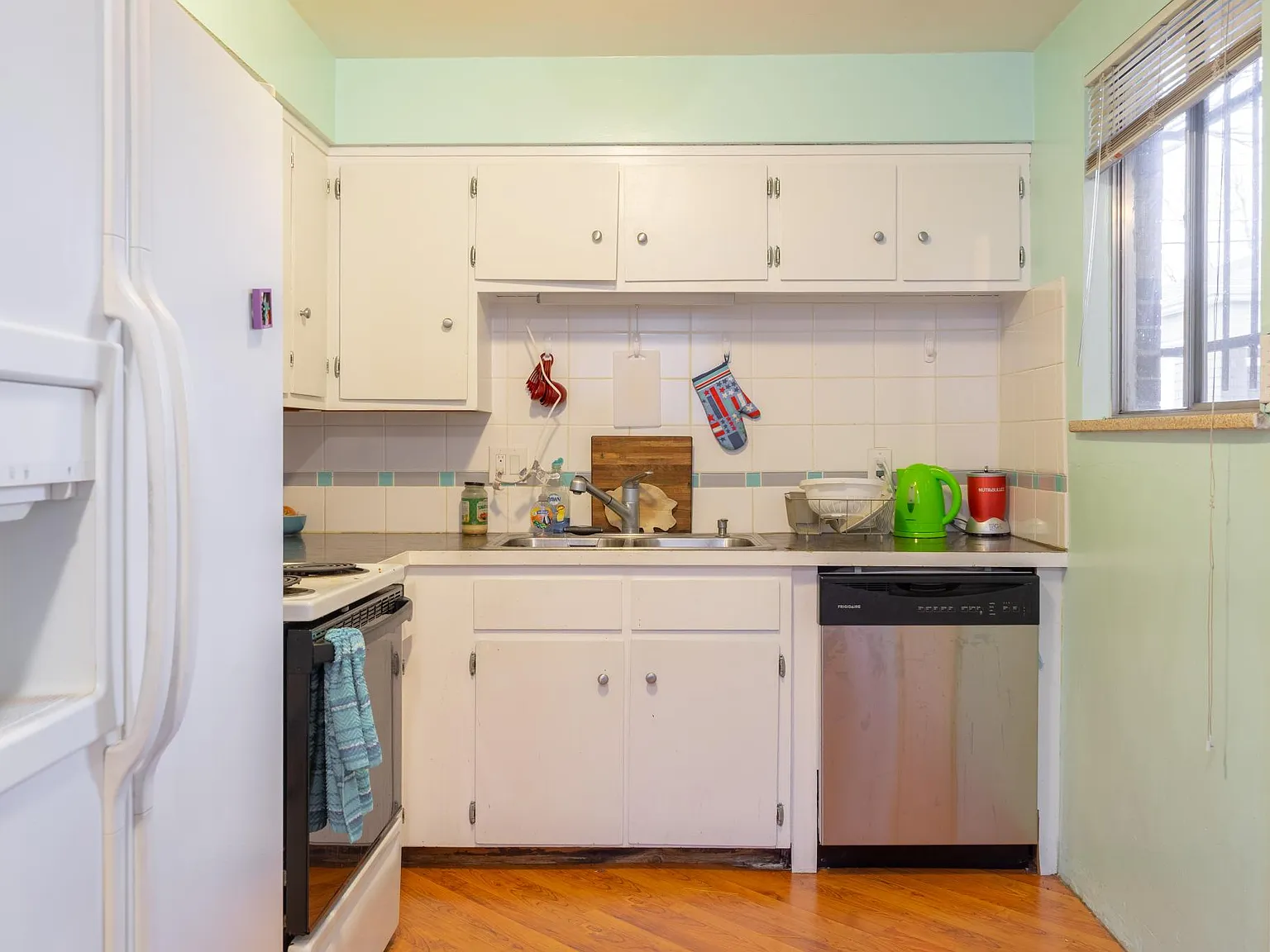 4032 Umatilla St — Photo 3