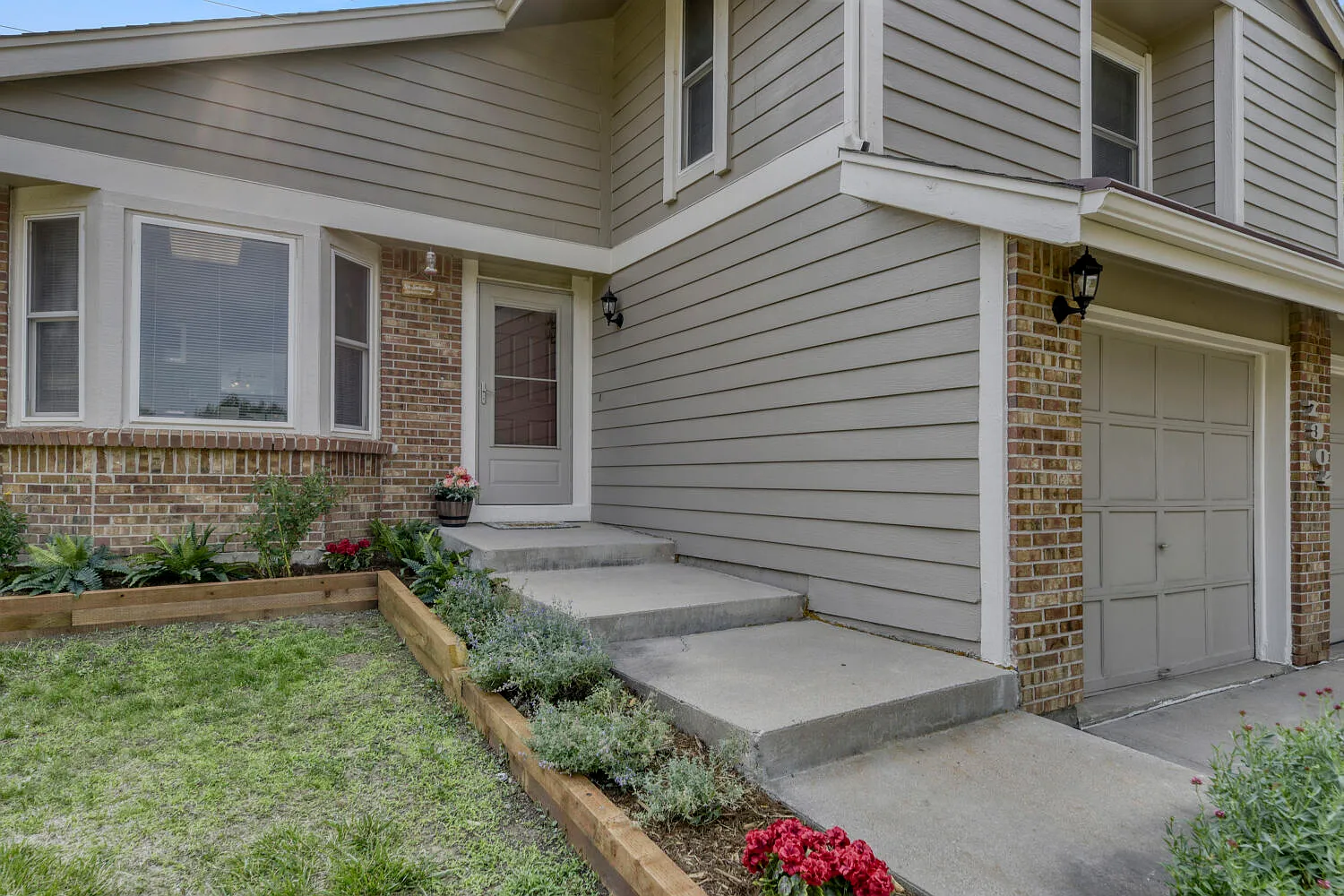 4 bed, 2180 sqft, $3,500 — Photo 4