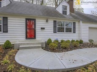 3905 W 74th St, Prairie Village, KS 66208