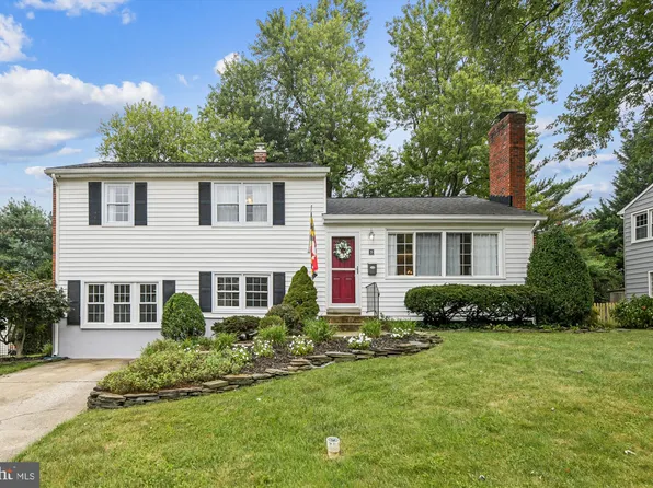 25 Ridgefield Rd, Lutherville Timonium, MD 21093