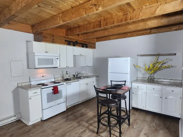 2 Conz St, Northampton, MA 01060