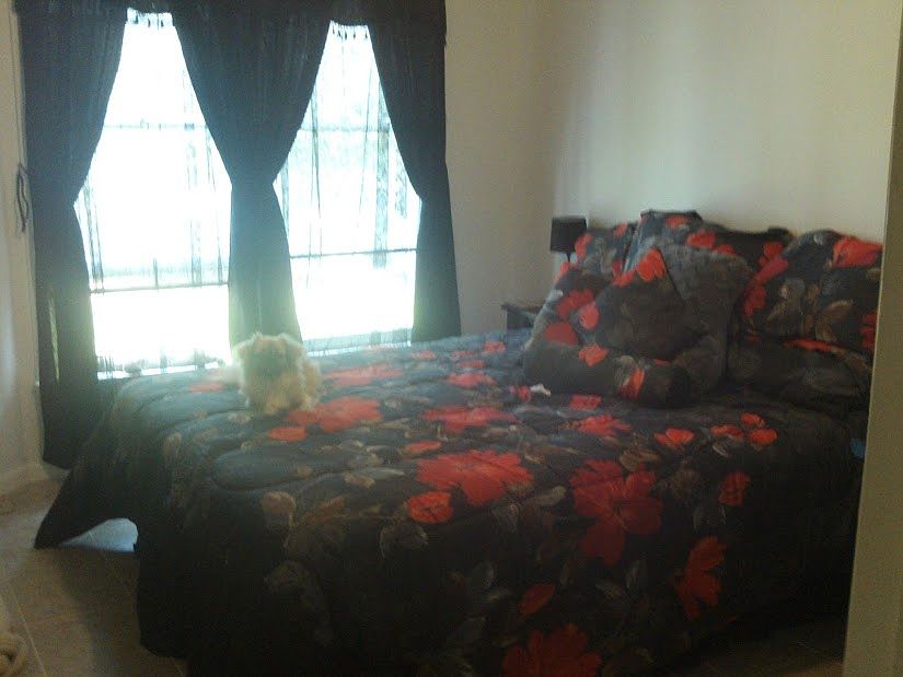 2nd bedroom