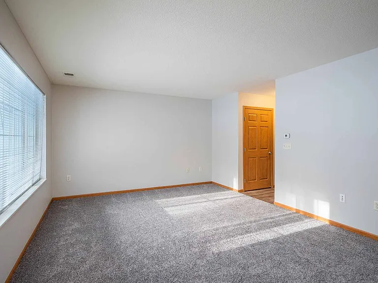 Jordan Valley Townhomes — Photo 18