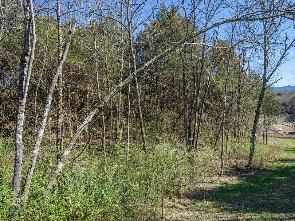 2nd image of 2328 Jim Henry Rd