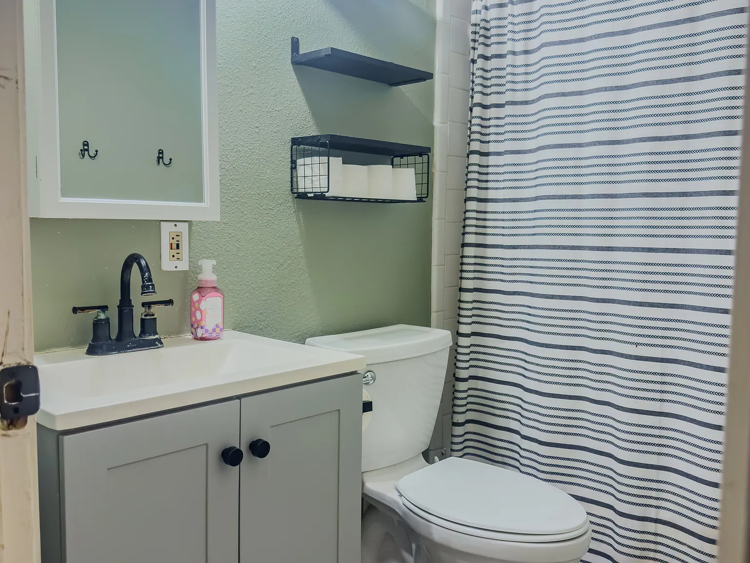 3 bed, 1250 sqft, $1,575 — Photo 4