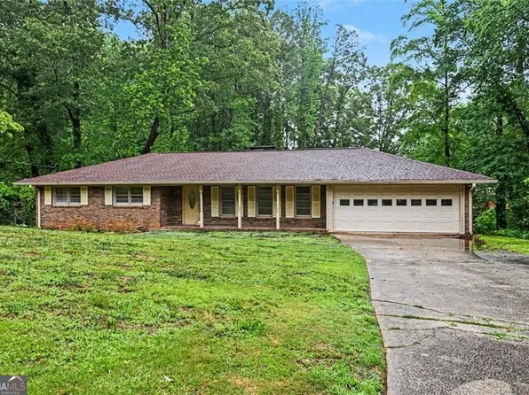1184 Flamingo Dr, Austell, GA 30168