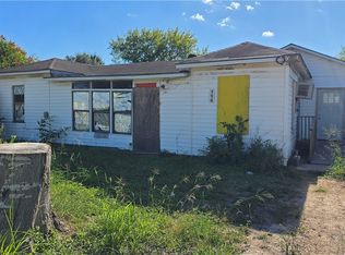 194 S Herbert St, Bloomington, TX 77951