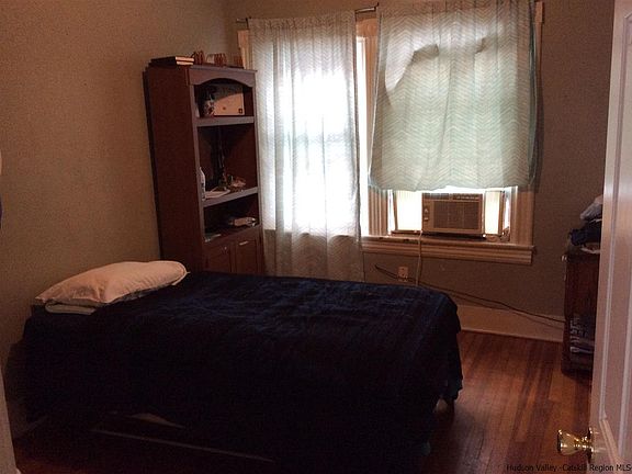 5th image of 149 Oneil St