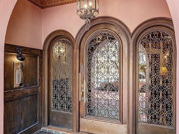 2nd image of 195 Alhambra St APT 6