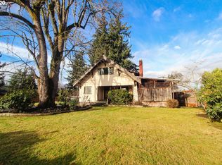 129 W Hilliard Ln, Eugene, OR 97404