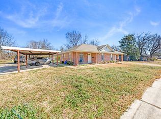 701 & 703 SW 1st St, Cooper, TX 75432