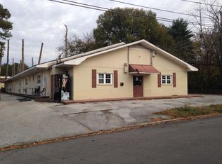 902 Avenue E APT 13, Dalton, GA 30721