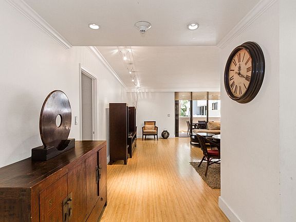 2nd image of 161 Crandon Blvd APT 119