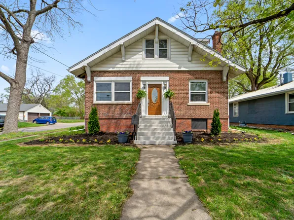 1735 E 22nd St, Des Moines, IA 50317