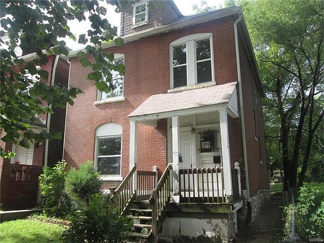 1st image of 4634 Farlin Ave