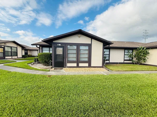 37819 Alissa Dr, Zephyrhills, FL 33542