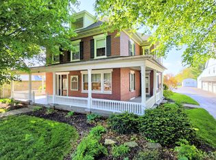 338 E Main St, Leola, PA 17540