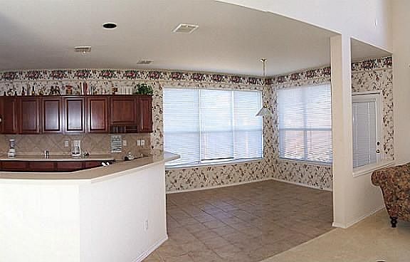 3rd image of 2858 Trent Ct