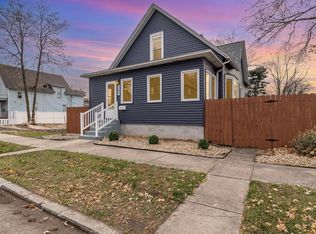 207 E Fulton St, Michigan City, IN
