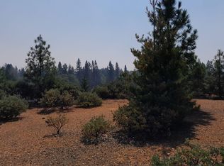 340 Cedar Ridge Dr, Cave Junction, OR 97523