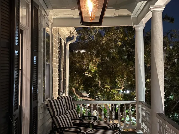 60 Rutledge Ave APT B, Charleston, SC 29401