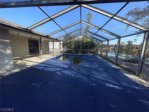 3rd image of 16264 Shadow Pine Rd