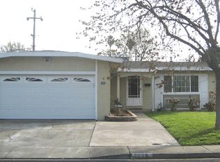 2066 Robin Dr, Fairfield, CA 94533