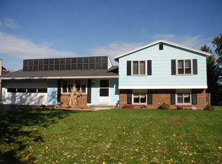 242 Ramo Dr, Rochester, NY 14606