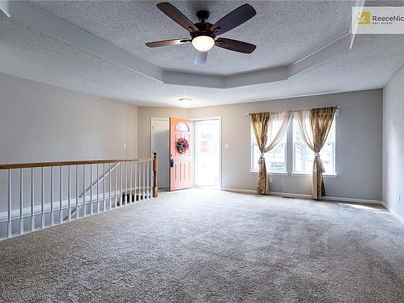 5th image of 1715 S Swope Dr