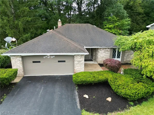 4130 Bob O Link Dr, Youngstown, OH 44511