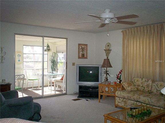4th image of 370 Trailorama Dr