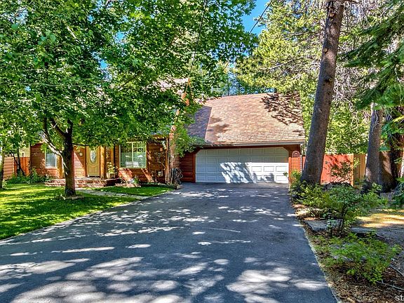 4th image of 2235 Tahoe Vista Dr