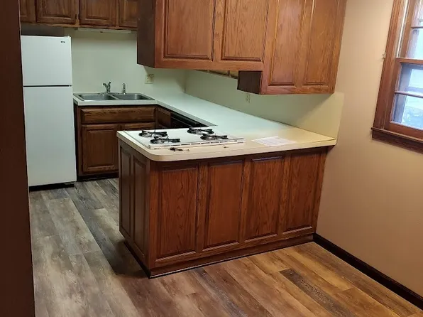 2104 South Broadway Street