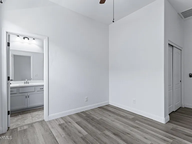 10218 E Bergeron Ave — Photo 26