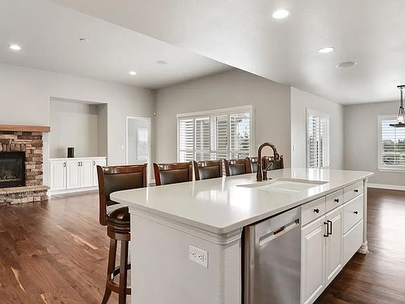 3rd image of 9316 Rock Pond Way