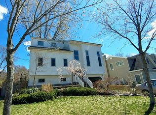 99 Walnut Rd, Kings Park, NY 11754