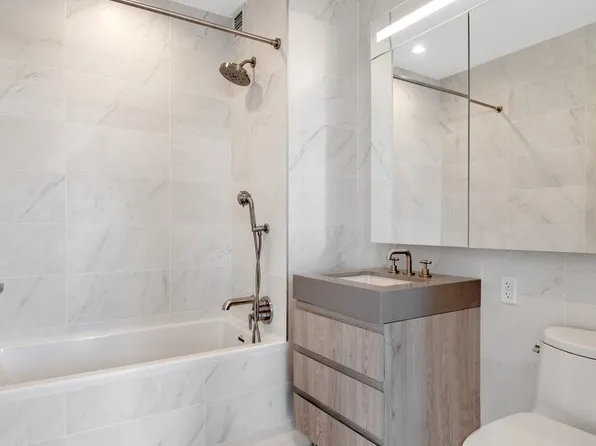 200 East 23rd Street image 5 of 11