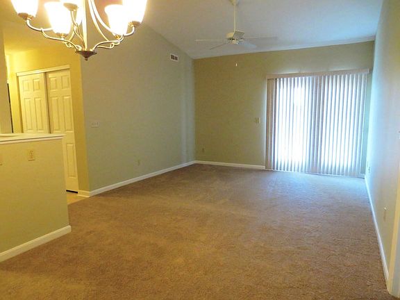 4th image of 135 Dale Hollow Dr APT 12
