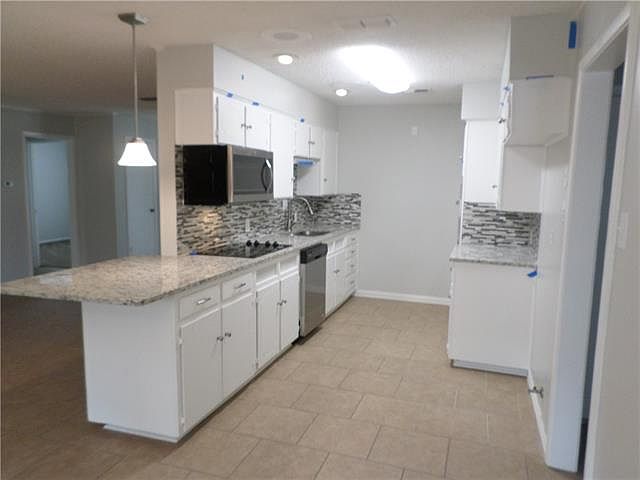 2nd image of 801 Marlene Dr