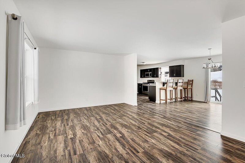5th image of 69 Log Woods Road
