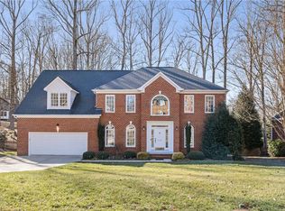 3107 Lodge Dr, Jamestown, NC 27282